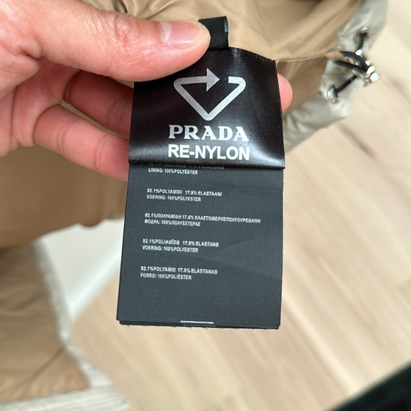 Prada puffer - Picture 5 of 9